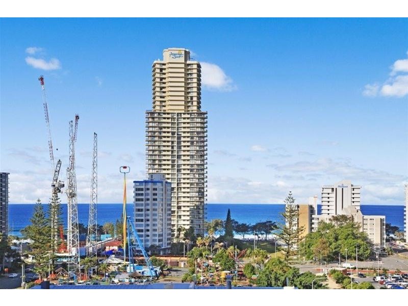 2102/21 Cypress Avenue, Surfers Paradise QLD 4217