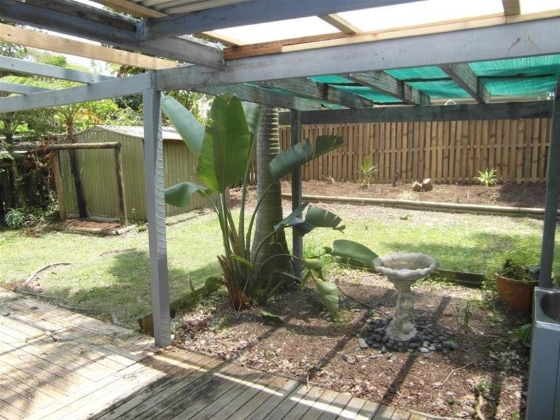 15  Gurrah Avenue, Southport QLD 4215