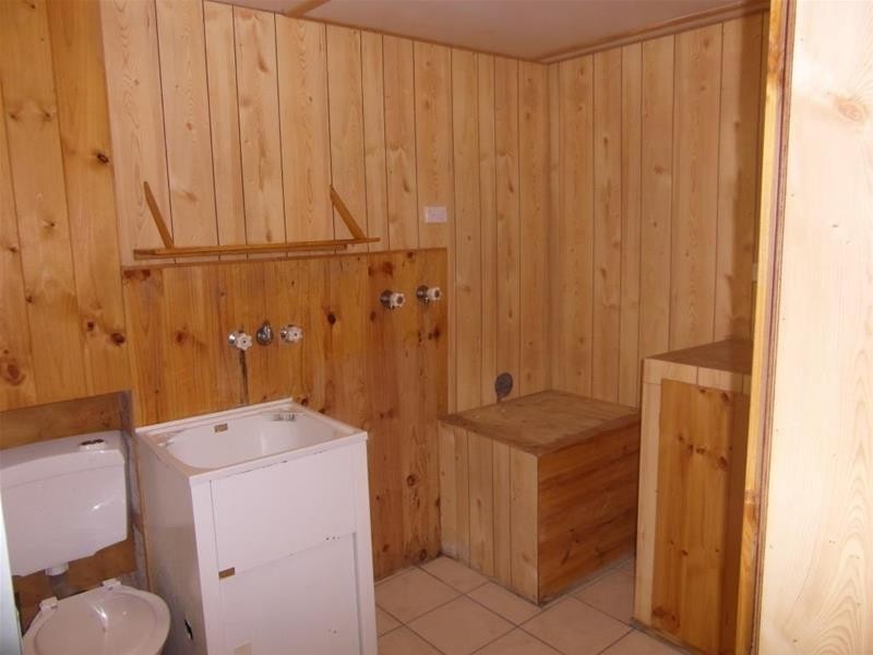 15  Gurrah Avenue, Southport QLD 4215