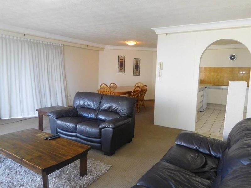 9B/30 Laycock Street, Surfers Paradise QLD 4217