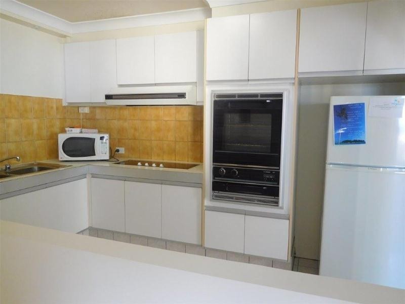 9B/30 Laycock Street, Surfers Paradise QLD 4217