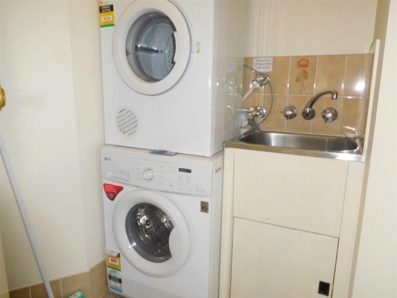 9B/30 Laycock Street, Surfers Paradise QLD 4217