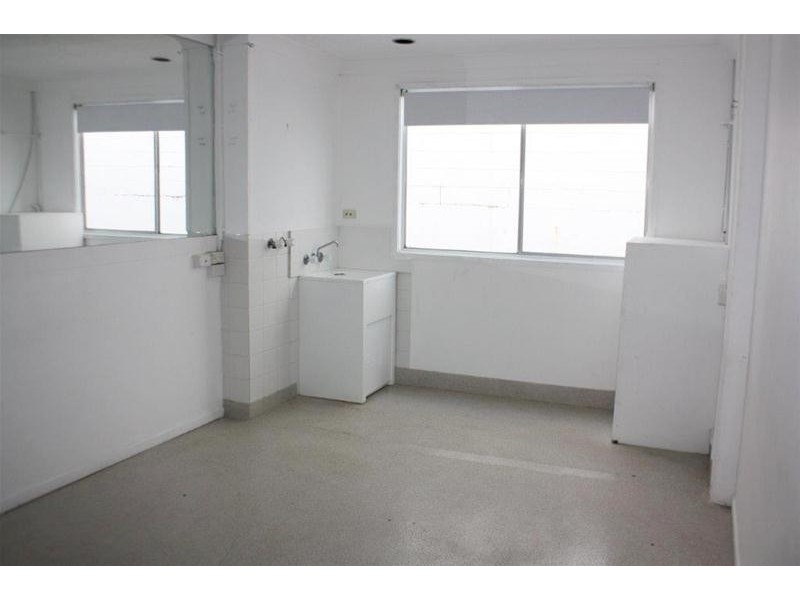 23/15 Cavill Avenue, Surfers Paradise QLD 4217