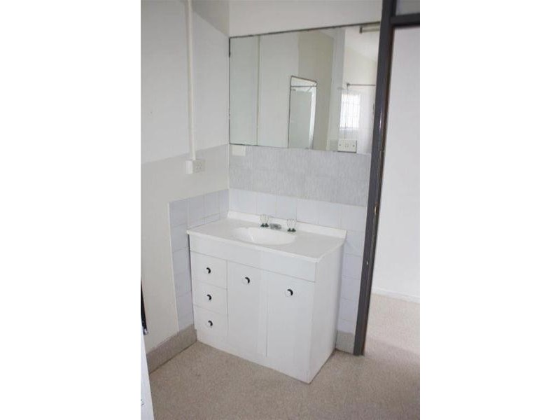 23/15 Cavill Avenue, Surfers Paradise QLD 4217