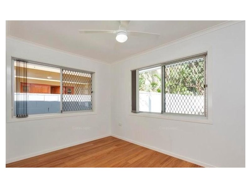 10 Vespa Crescent, Surfers Paradise QLD 4217