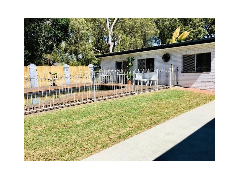 10 Vespa Crescent, Surfers Paradise QLD 4217