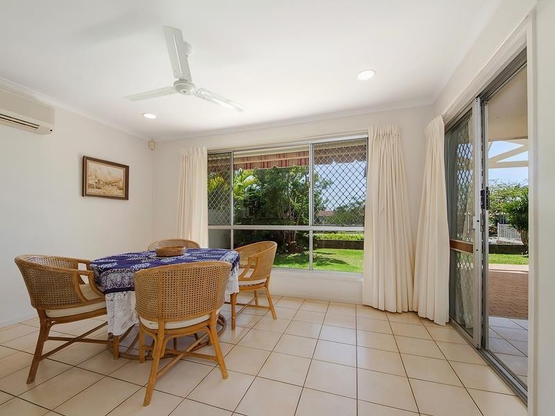 49 Rapallo Avenue, Isle Of Capri QLD 4217