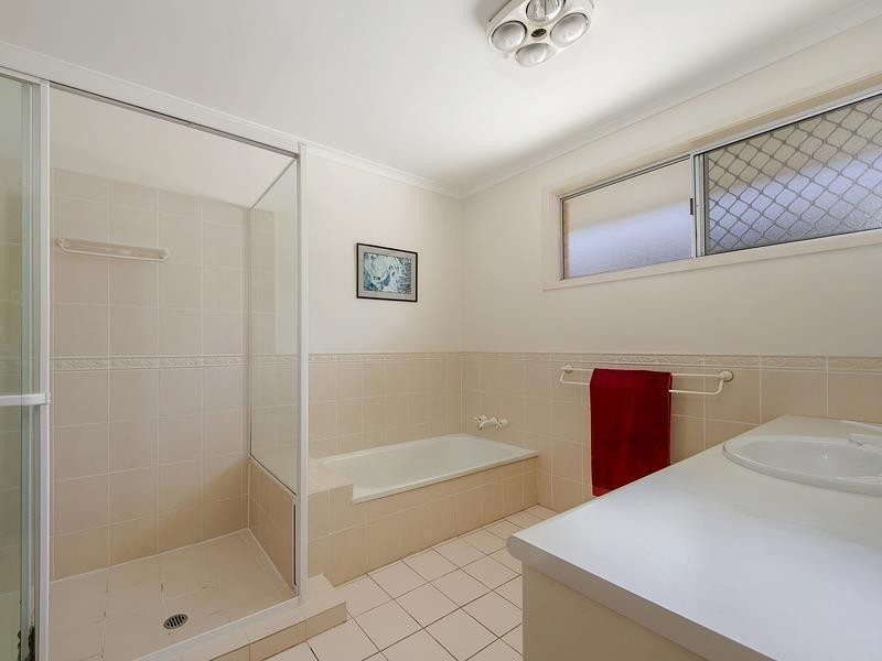 49 Rapallo Avenue, Isle Of Capri QLD 4217