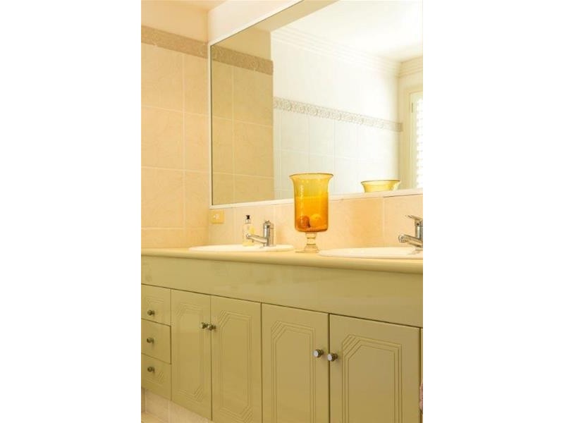 2/59 Palm Avenue, Surfers Paradise QLD 4217