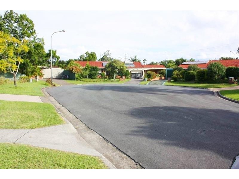 1 Cantebury Chase, Ashmore QLD 4214