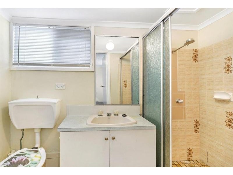 4/32 Armrick Avenue, Broadbeach QLD 4218