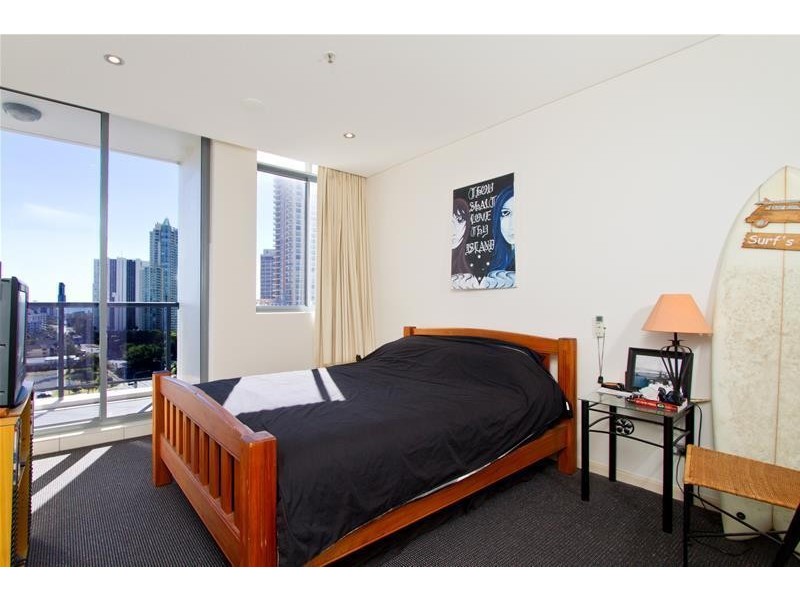 18 Cypress Avenue ‘Solaire’ Budds Beach, Surfers Paradise QLD 4217