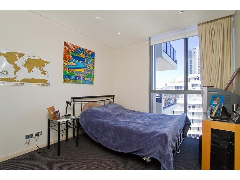 18 Cypress Avenue ‘Solaire’ Budds Beach, Surfers Paradise QLD 4217