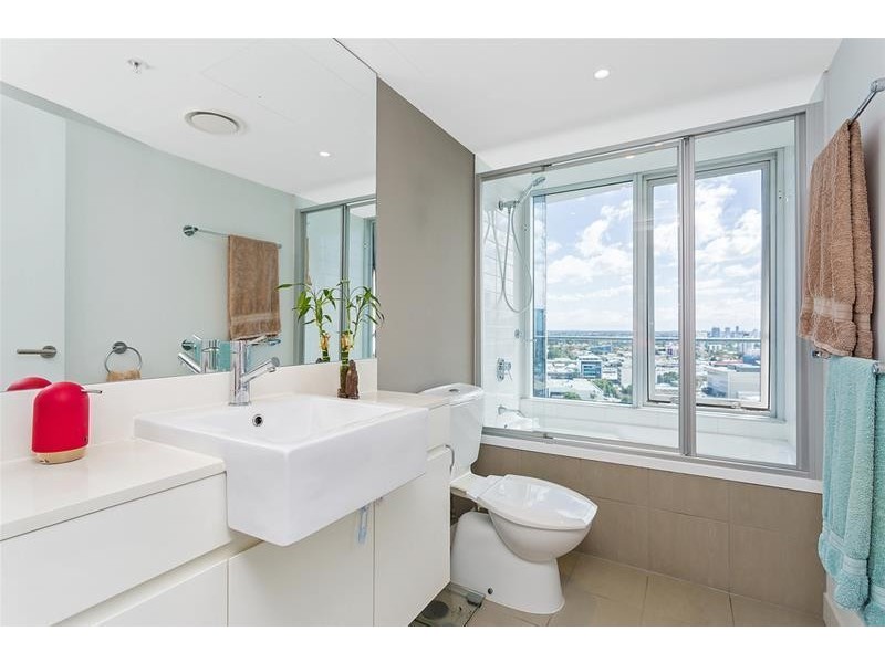 9 ” Southport Centra Lawson Street, Southport QLD 4215