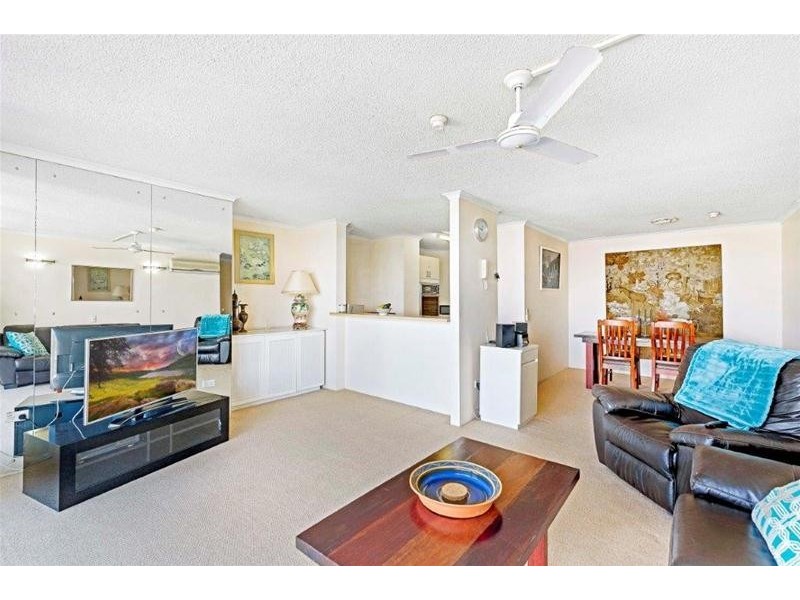 7D/10 Marine Parade, Southport QLD 4215