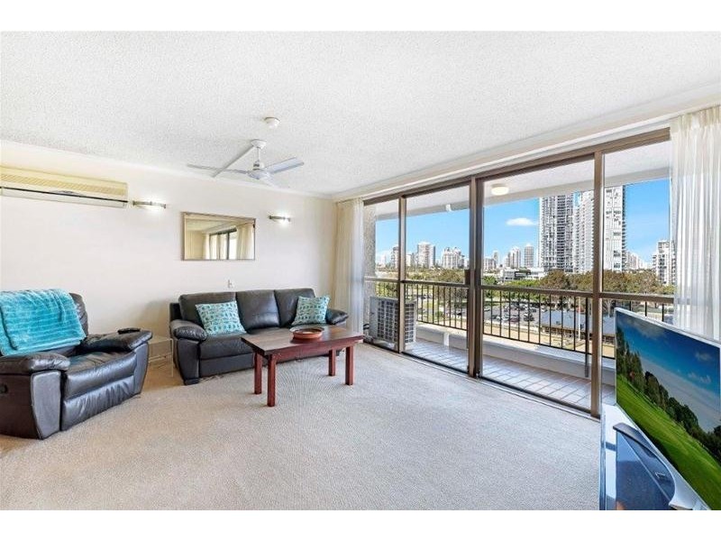 7D/10 Marine Parade, Southport QLD 4215