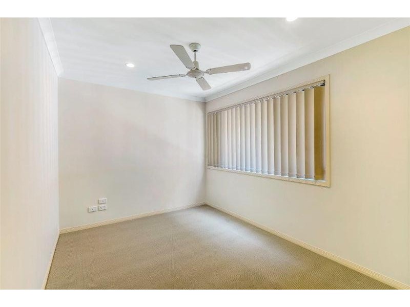 32 Genoa Street, Surfers Paradise QLD 4217