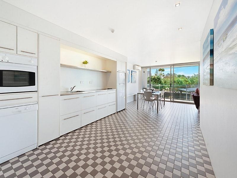 “One” 1 The Esplanade, Surfers Paradise QLD 4217