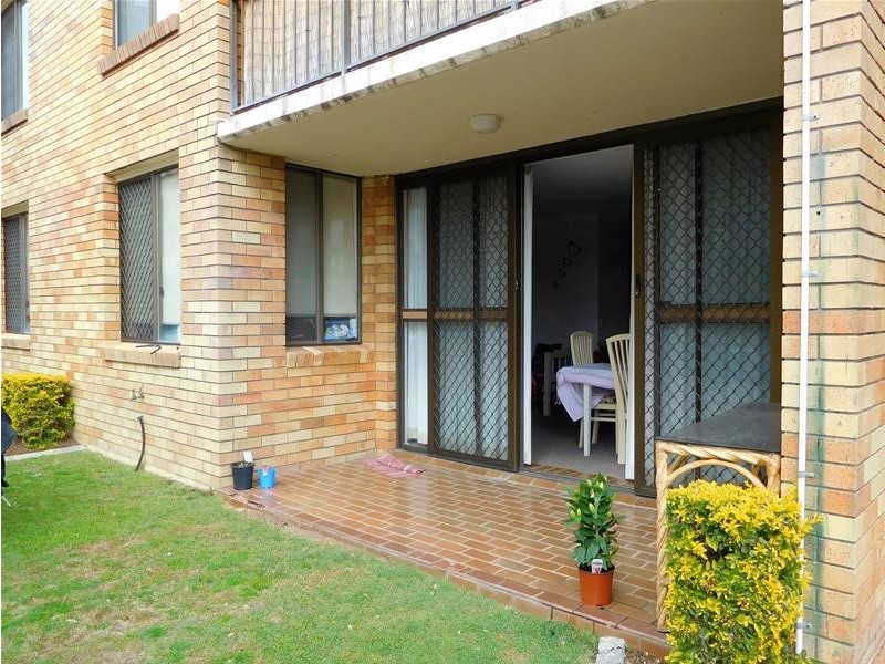 2/11 Stanhill Drive, Surfers Paradise QLD 4217