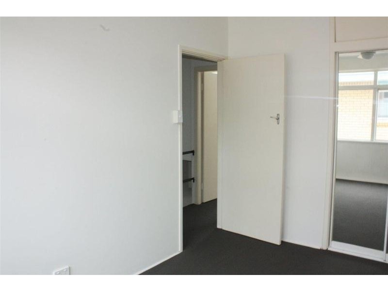 3/49 Surf Parade, Broadbeach QLD 4218