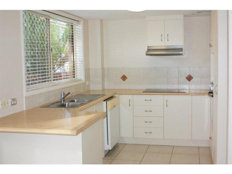 6/23 Anne Street, Southport QLD 4215