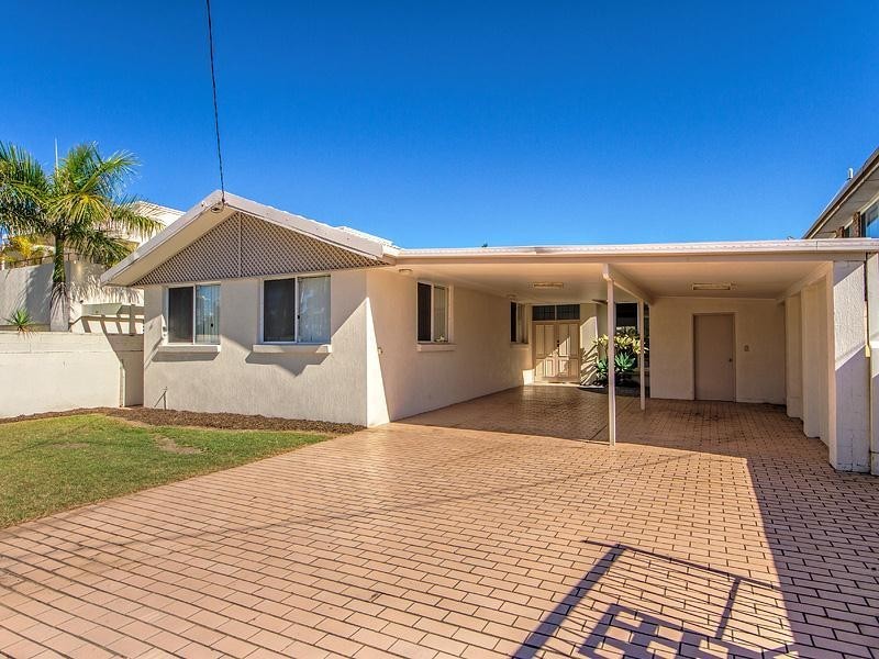 193 Stanhill Drive, Chevron Island QLD 4217