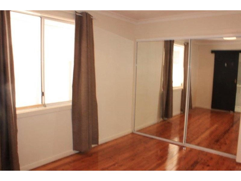 193 Stanhill Drive, Chevron Island QLD 4217