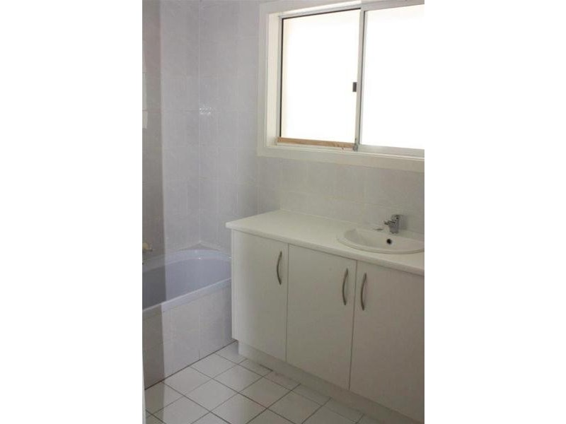 193 Stanhill Drive, Chevron Island QLD 4217