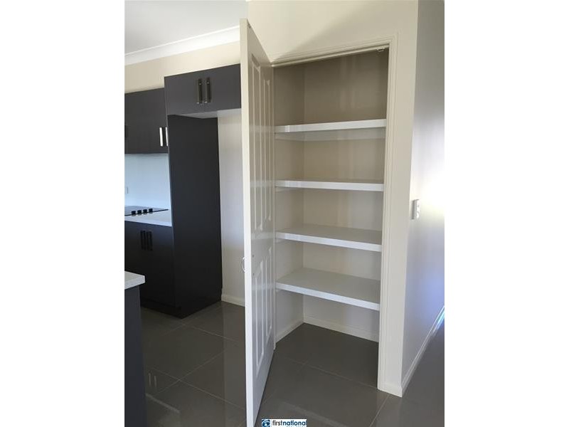 2/21 Carnation Street, Atherton QLD 4883