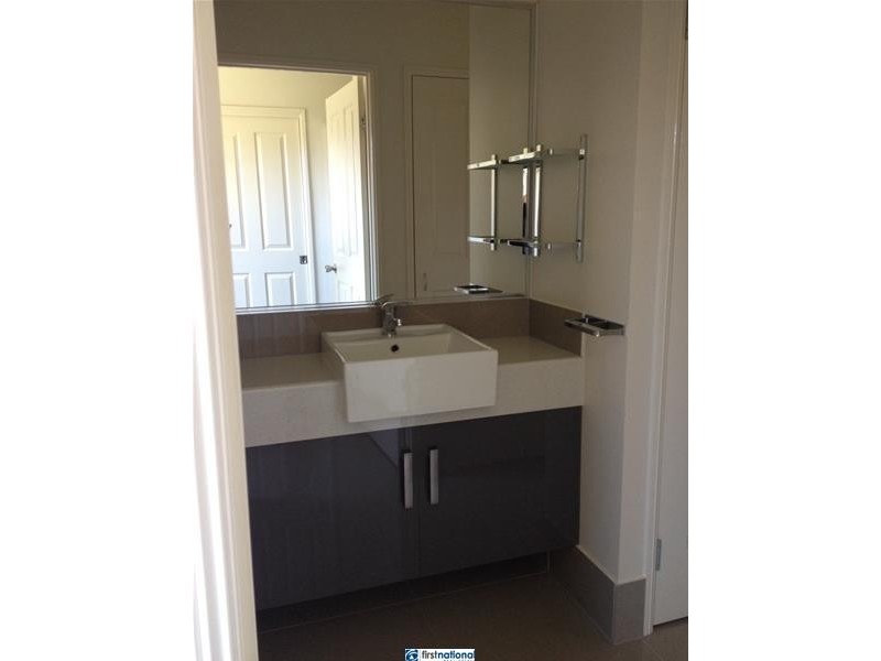 2/21 Carnation Street, Atherton QLD 4883