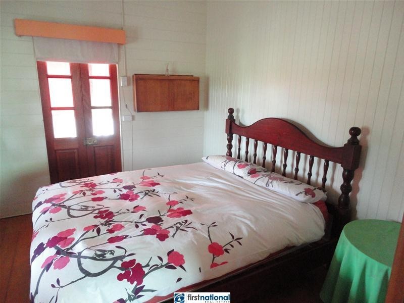 6 Clarkes Track, Malanda QLD 4885