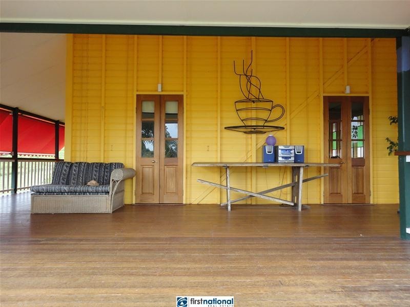 6 Clarkes Track, Malanda QLD 4885