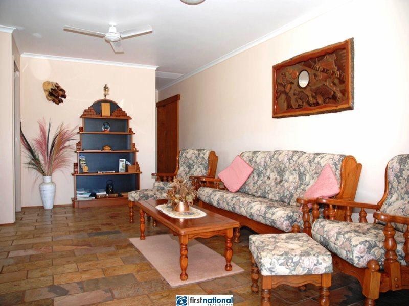 12 Wattle Close, Yungaburra QLD 4884