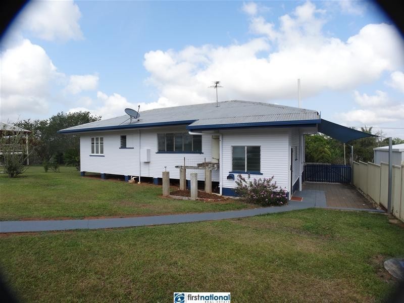 8 Maple Street, Yungaburra QLD 4884