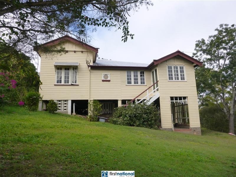 6 John Street, Herberton QLD 4887