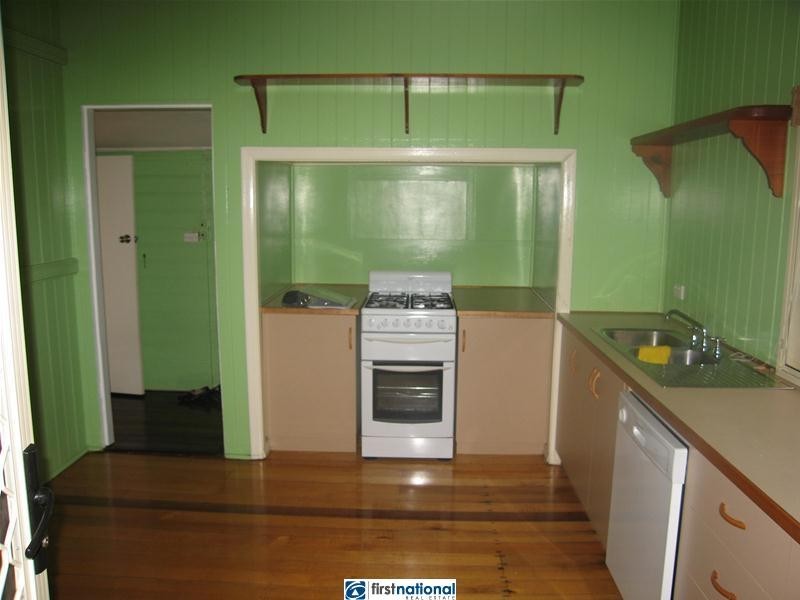 6 John Street, Herberton QLD 4887