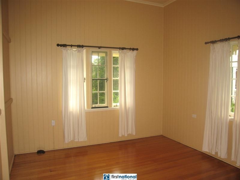 6 John Street, Herberton QLD 4887