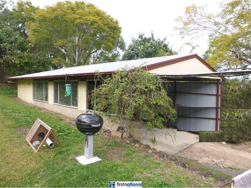 6 John Street, Herberton QLD 4887