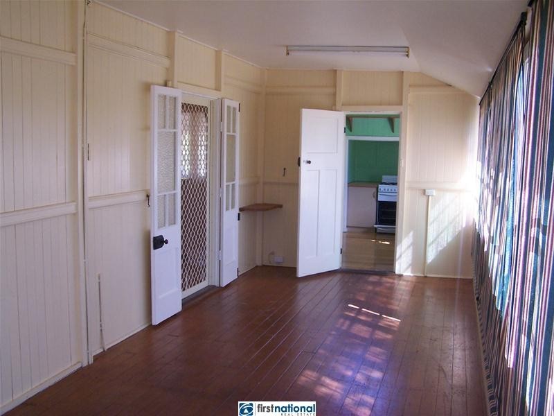 6 John Street, Herberton QLD 4887