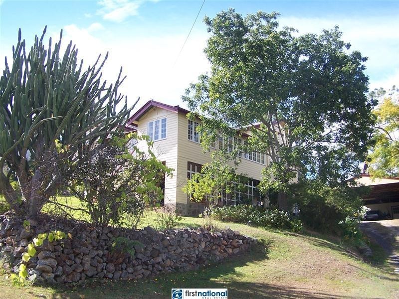 6 John Street, Herberton QLD 4887