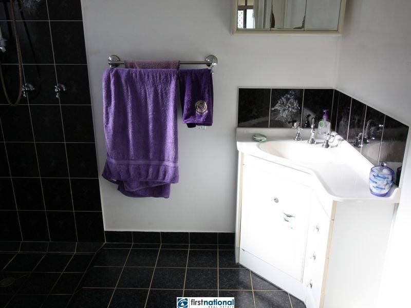 4 Goodwin Close, Tolga QLD 4882