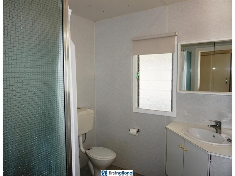 9 Barron Street, Tinaroo QLD 4872