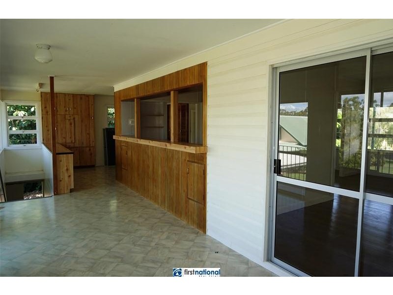 9 Barron Street, Tinaroo QLD 4872