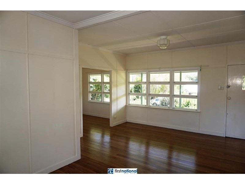 9 Barron Street, Tinaroo QLD 4872