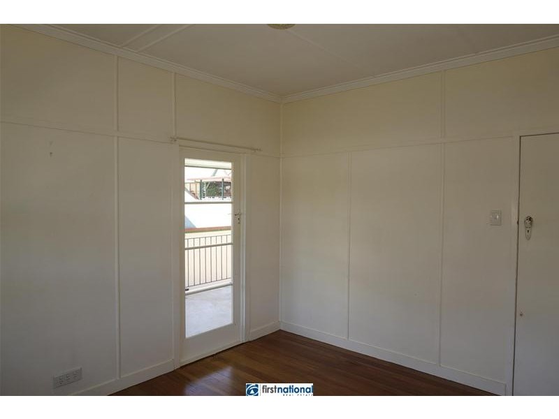 9 Barron Street, Tinaroo QLD 4872