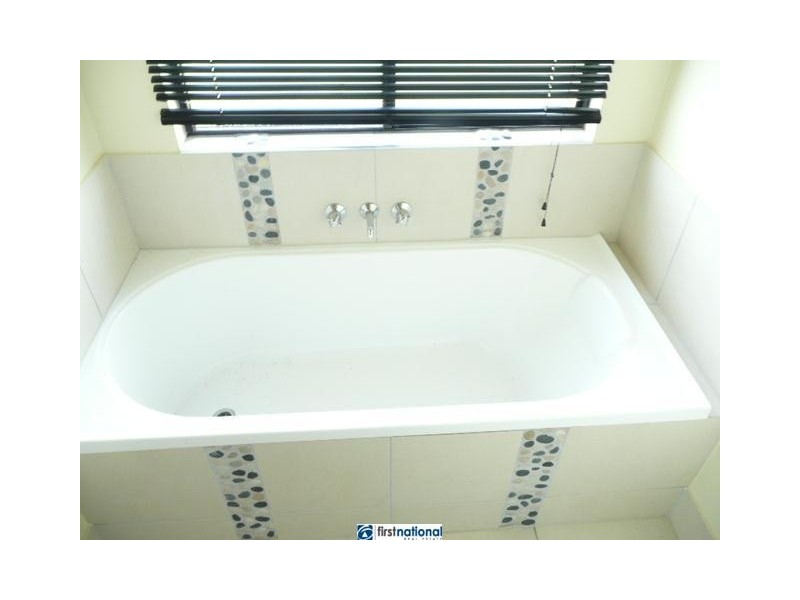 16 Quadrio Street, Atherton QLD 4883