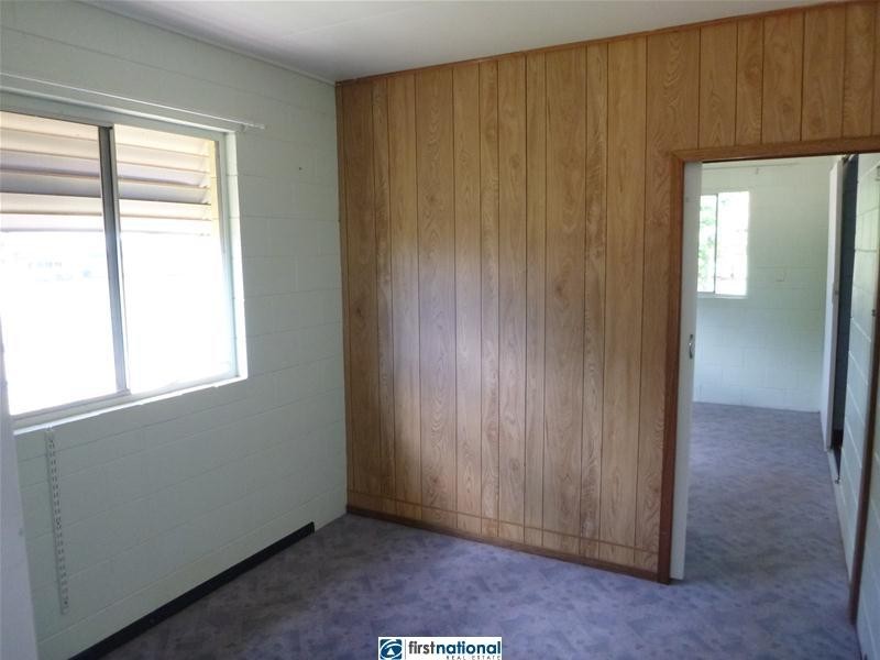 33 Main Street, Tolga QLD 4882