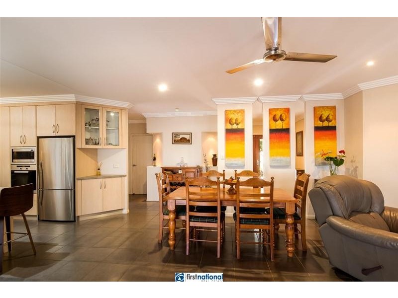 37 Williams Avenue, Yungaburra QLD 4884