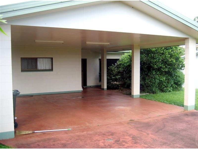 12 Gordon Street, Atherton QLD 4883