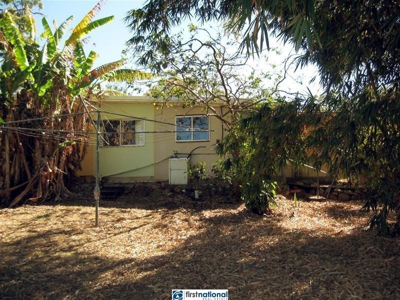 12 Herbert Street, Herberton QLD 4887